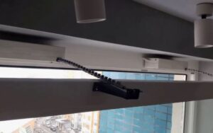 Ход и сила электропривода для окон
