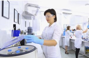 Какие услуги проводит испытательный лабораторный центр